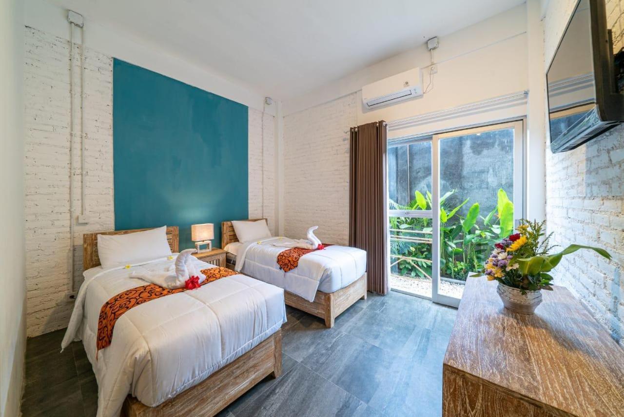 Euforia Guest House Canggu Esterno foto