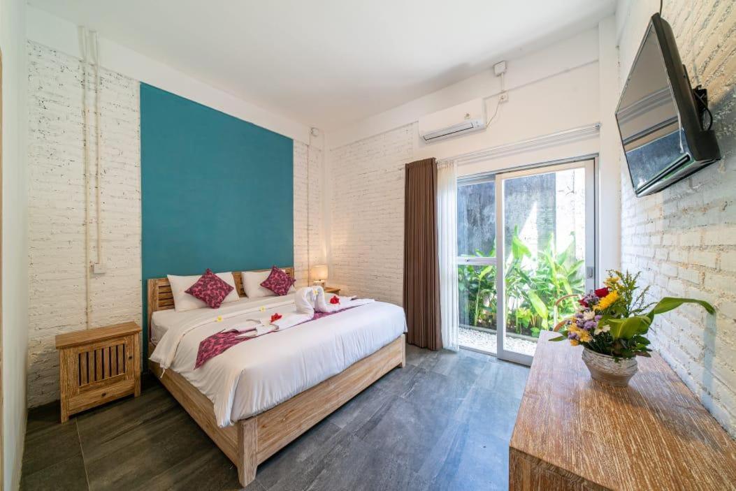 Euforia Guest House Canggu Esterno foto