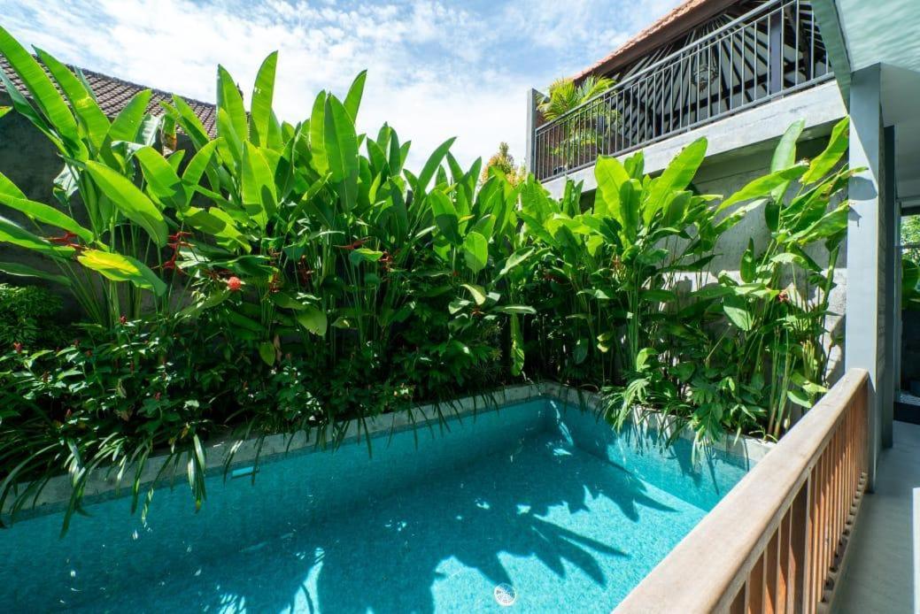 Euforia Guest House Canggu Esterno foto