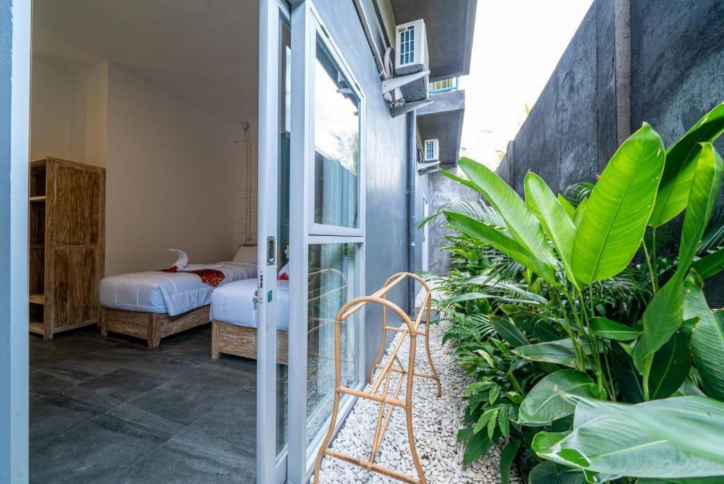 Euforia Guest House Canggu Esterno foto